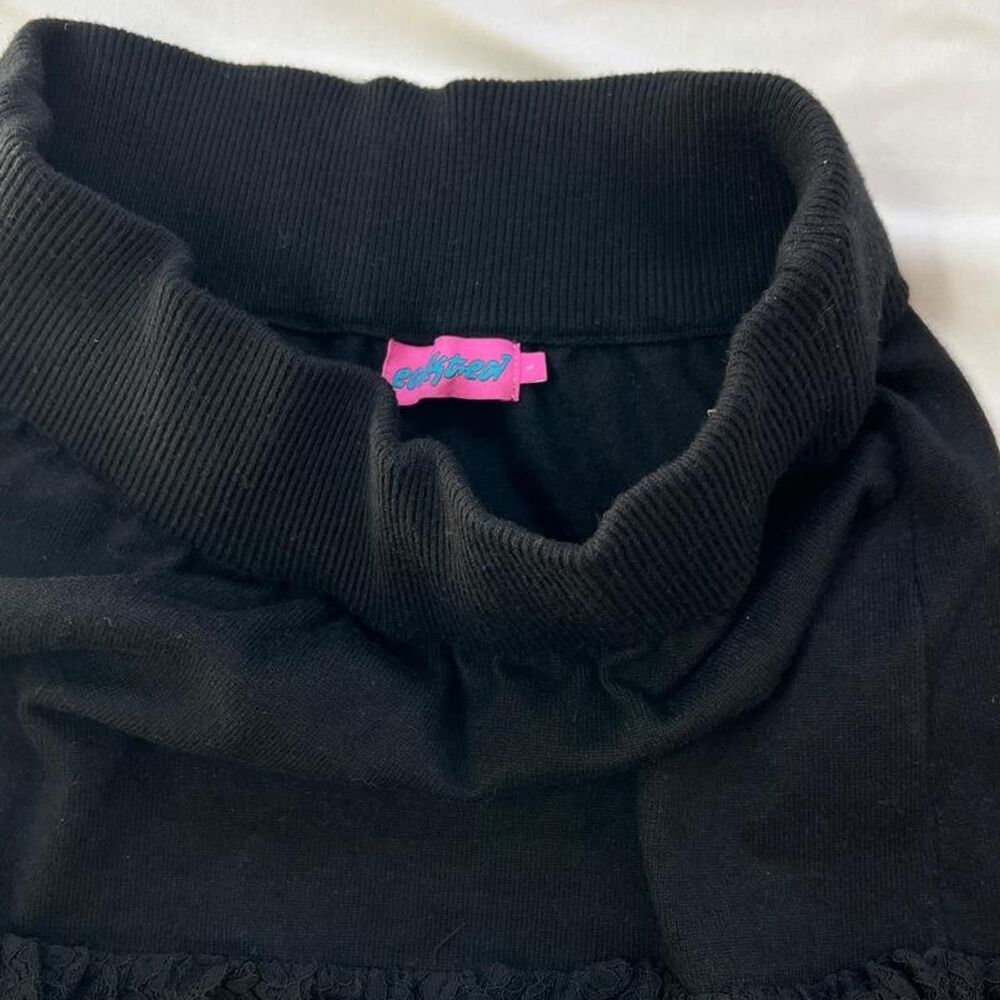 Edikted Women's Black Skirt - Picture 3 of 5